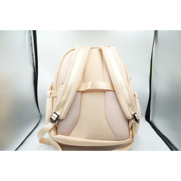 All in Motion Backpack & Lunch Bag w/ Supplies, Fidgets, USB, Water Bottle - Picture 7 of 16